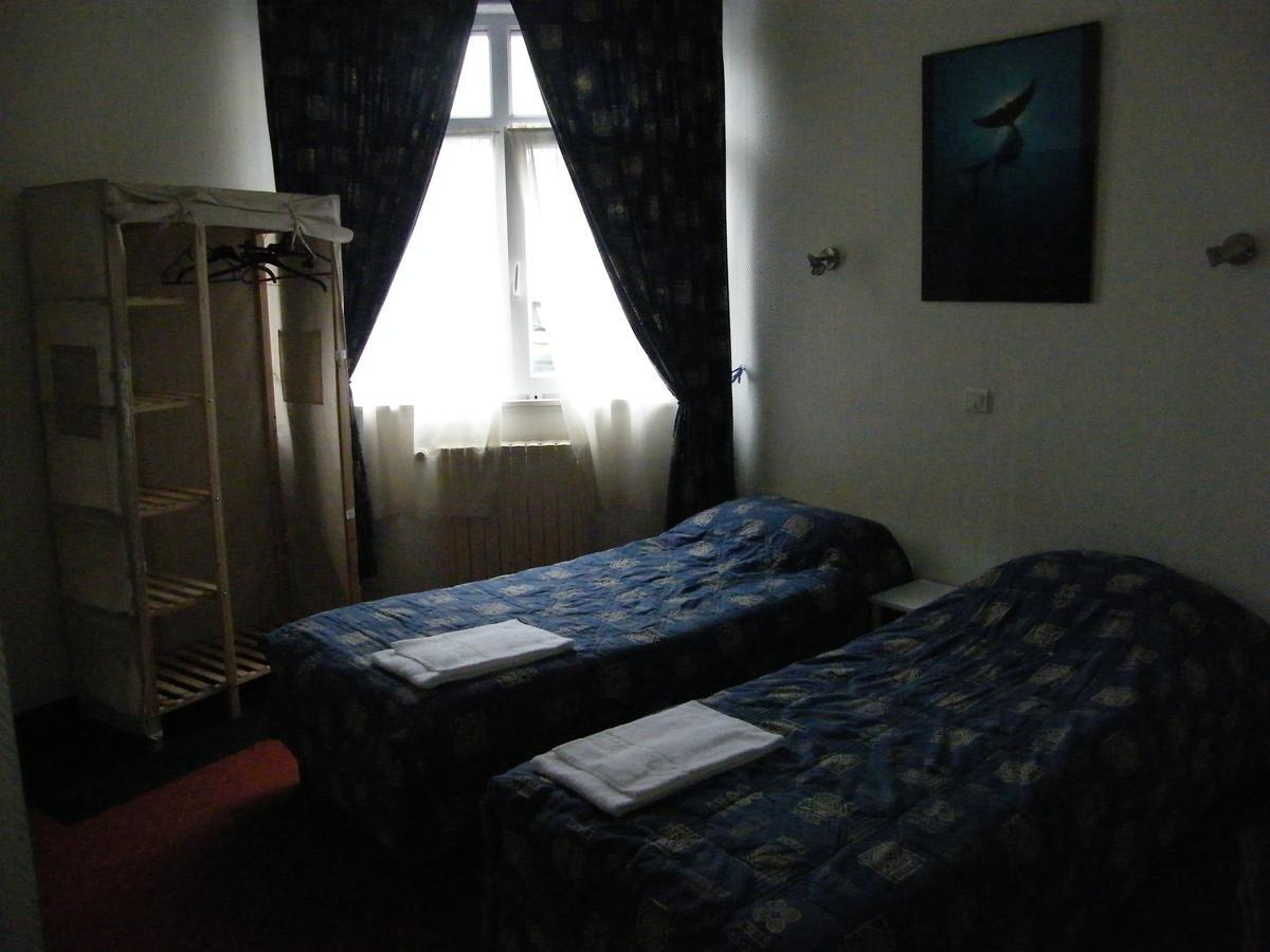 Hotel De La Gare 생말로 외부 사진
